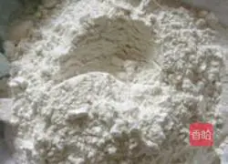 Illustration of how to make carrot and rose rolls 3