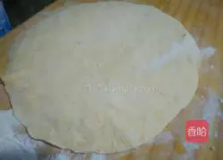 Illustration of how to make two-color pumpkin rolls 7