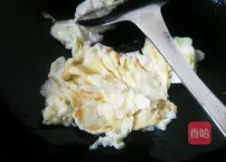 Illustration of how to make Shahe Noodles 4