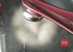 Illustration of how to make hot noodle pot stickers and dumplings 6