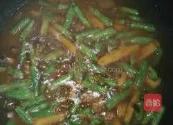 Illustration of Braised Potato and Bean Noodles 7