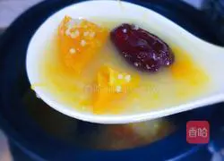 Illustration of making red dates, millet and pumpkin porridge 7