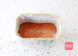 Illustration of how to make luncheon meat rice balls 13