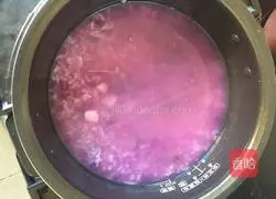 Illustration of how to make purple sweet potato and yam porridge 8