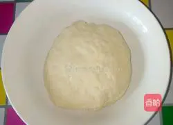 Illustration of how to make scallion rolls 2