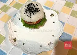 Illustration of how to make ham and cheese rice burger 5