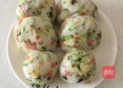 Illustration of how to make super delicious rice balls 4
