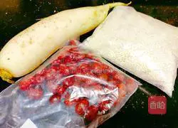 Illustration of how to make white radish and glutinous rice porridge 1