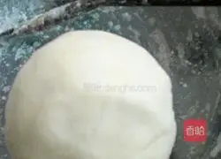 Illustration of how to make corrugated flower rolls 1