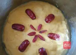 Illustration of how to make pumpkin hair cake 12