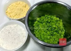 Illustration of how to make Yuqian corn flour steamed buns 1