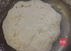 Illustration of how to make crispy leek box 5