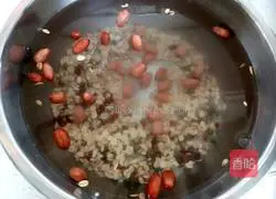 Illustration of cooking porridge 2