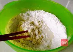 Illustration of how to make roll pancake 2