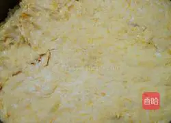 Illustration of how to make pumpkin hair cake 5