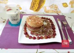 Illustration of how to make tomato, egg and ham hamburgers 9