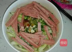 Illustration of how to make cold noodles in summer 5