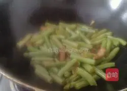 Illustration of how to make lentil braised noodles 8