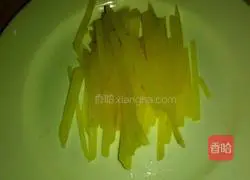 Illustration of how to make Sansi cold noodles 1