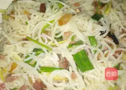 Fried rice Illustration of thread making 10