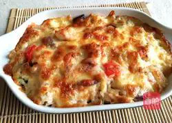 Seafood Baked Rice Recipe Illustration 12