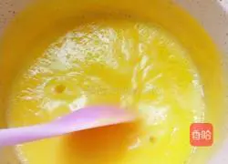 Illustration of how to make corn soup for baby food supplement 4