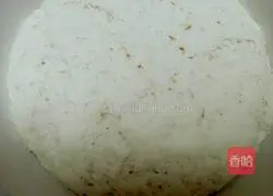 Illustration of how to make scallion rolls 5