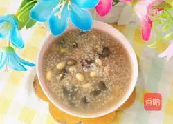 Illustration of how to make black bean, soybean and millet porridge 11
