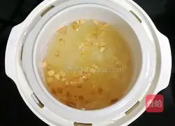 Yam, red dates and white fungus porridge ( Illustration of how to make baby food (complementary food) 7