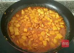 Illustration of how to make curry chicken rice 8