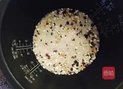 Illustration of how to make simple rice balls 1