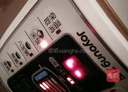 Illustration of how to make braised rice with sausage and potatoes 7