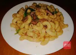 Illustration of how to make beef and vegetable fried macaroni 9