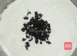 Illustration of how to make Plum Pumpkin Cake 2