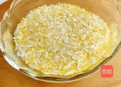 Illustration of how to make red date and pear porridge 4