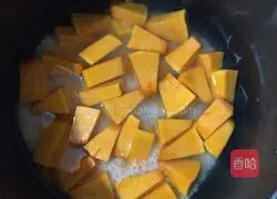 Illustration of how to make pumpkin bird rice balls 3