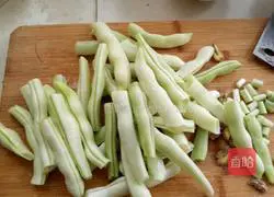 Illustration of how to make rice dumplings and lentils braised noodles 2