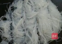 Vietnamese spring roll recipe illustration 2