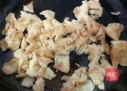 Illustration of how to make leek boxes 3