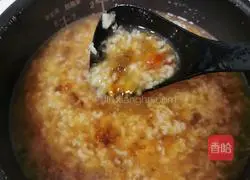 Illustration of how to make peach gum brown sugar rice porridge 9