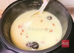 Illustration of how to make yam and millet porridge 7