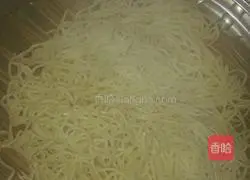 Illustration of braised noodles 1