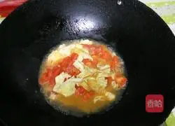 Illustration of how to make spiral pasta 7