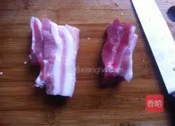 Illustration of how to make stewed rice with potatoes and beans 5