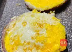 Illustration of how to make bacon and cheese baked rice 7