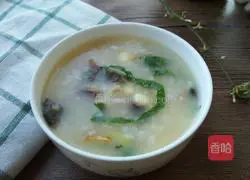 Illustration of how to make lean meat and preserved egg porridge 16