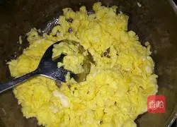 Illustration of how to make leek boxes 4