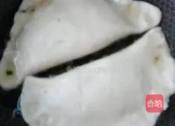 Illustration of how to make leek box 6