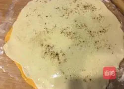 Illustration of how to make two-color flower rolls 15