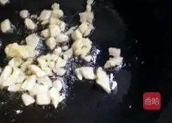 Illustration of how to make pot helmets with spicy food 4